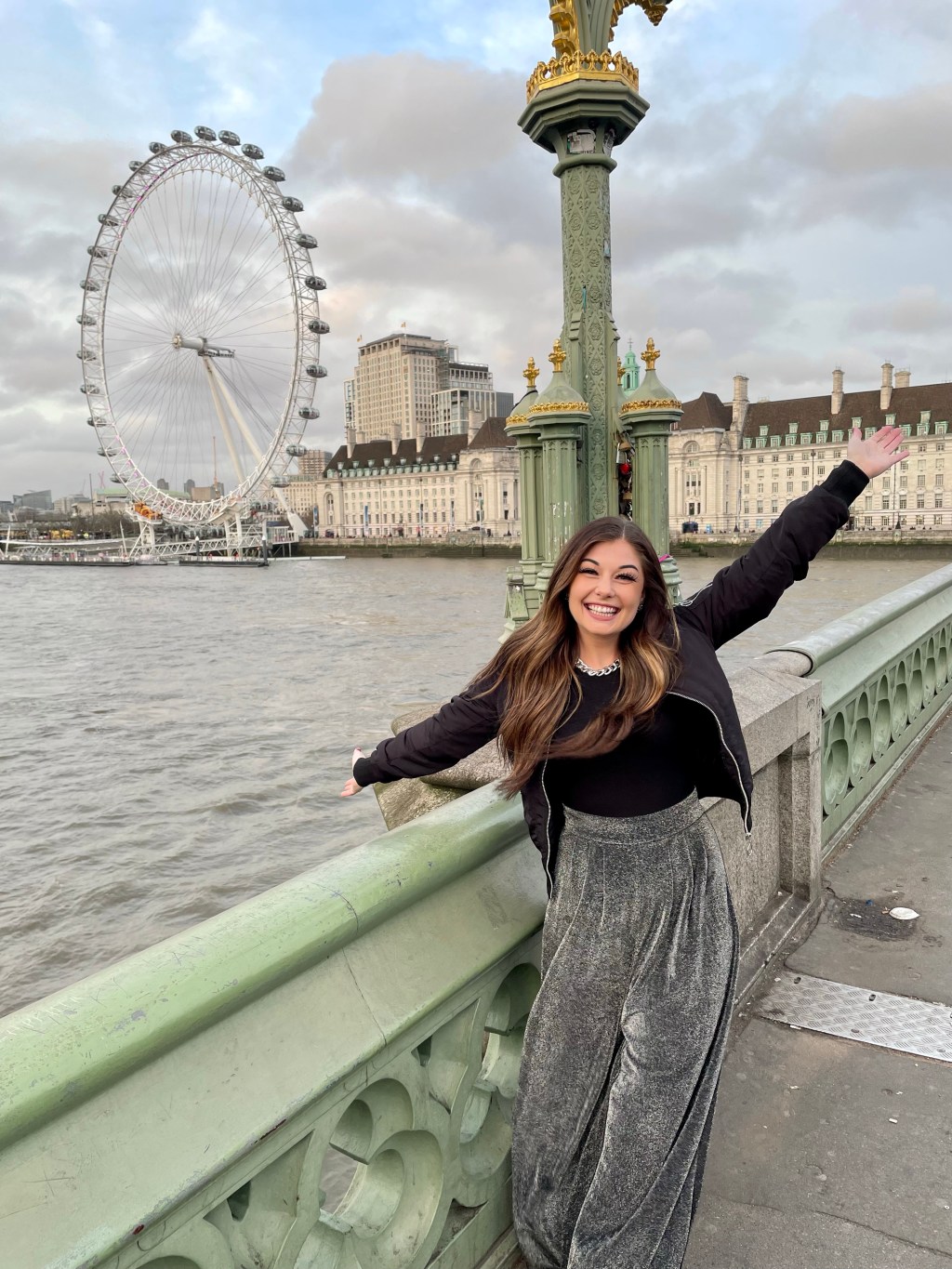 London Lowdown: Big Ben, The Beatles and Bustling&nbsp;Bars